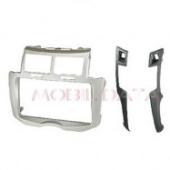 Toyota Yaris 2007-2012 dupla DIN autórádió beépítő keret ezüst CT24TY22